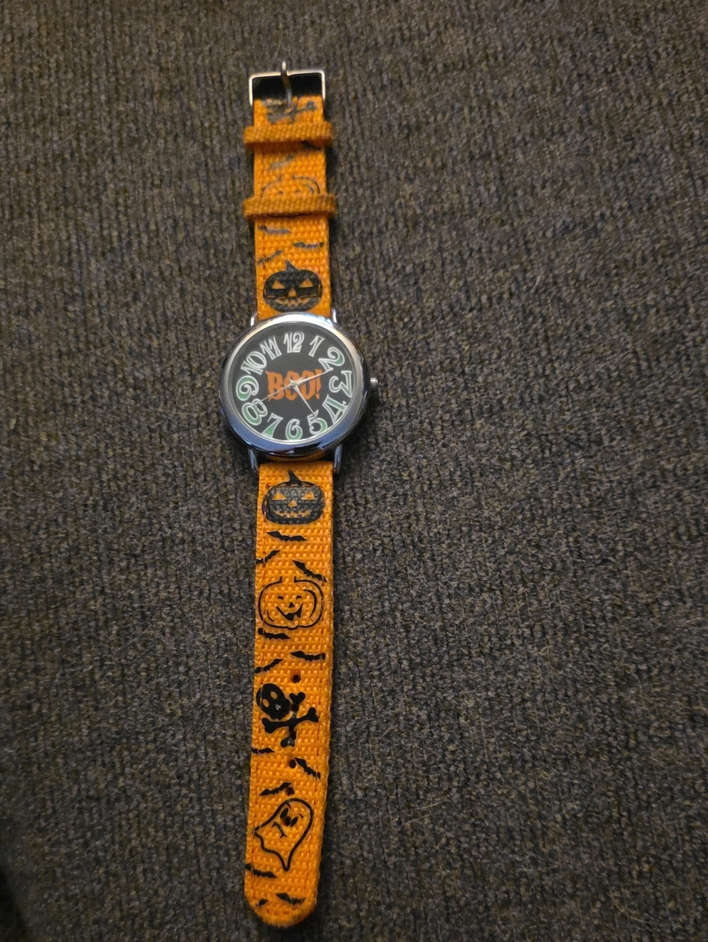 Fun cute Halloween Orange Pumpkin Analog Watch